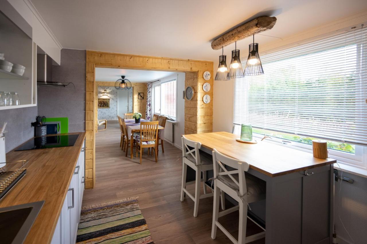 The Bear'S Den Villa Hakafot Bagian luar foto