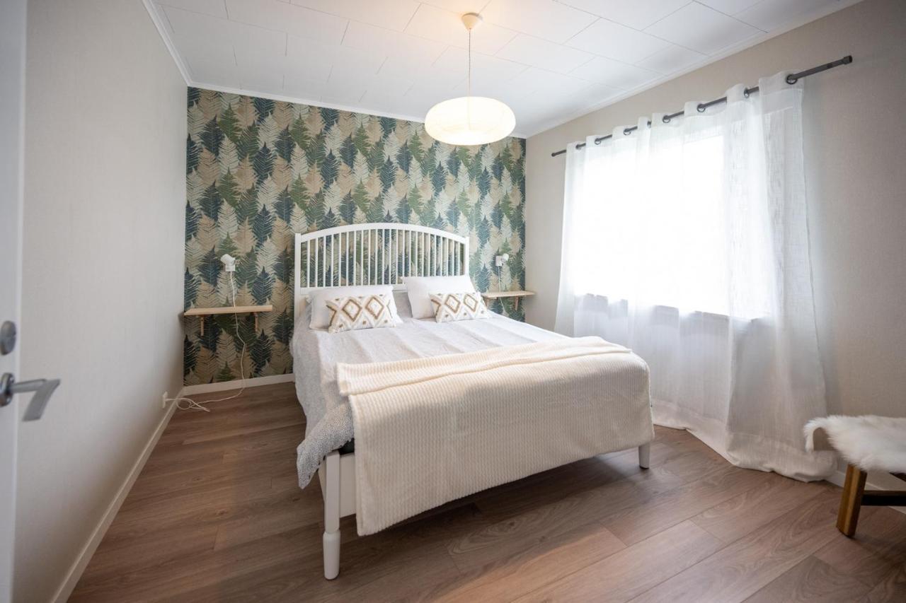 The Bear'S Den Villa Hakafot Bagian luar foto